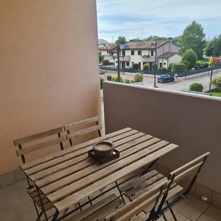 Easy Access To Venice *